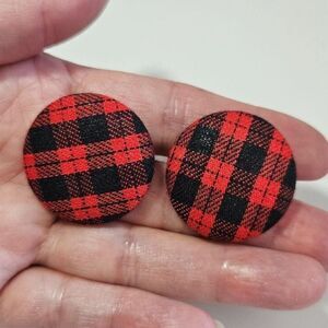 Red and black plaid round earrings